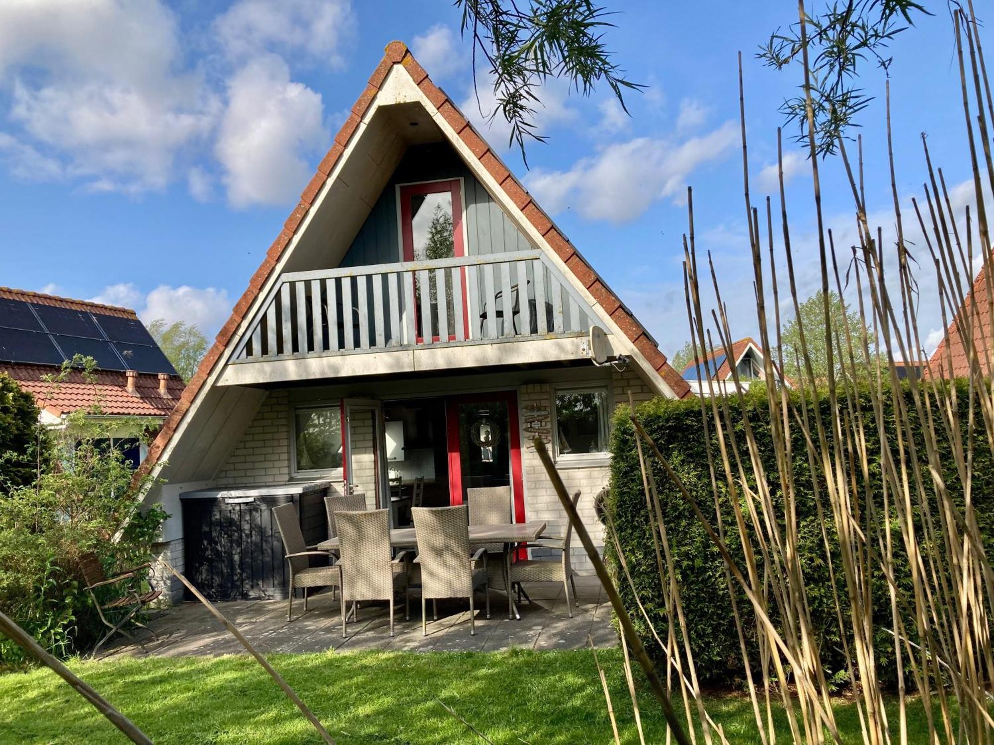 Urlaubsruhe 6 Pers Holiday Home W Terrace Close To National Park Lauwersmeer Anjum エクステリア 写真