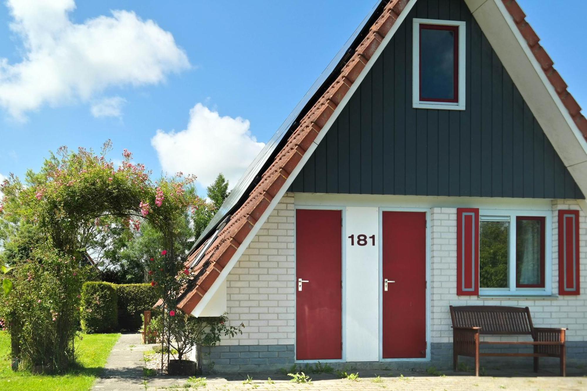 Urlaubsruhe 6 Pers Holiday Home W Terrace Close To National Park Lauwersmeer Anjum エクステリア 写真