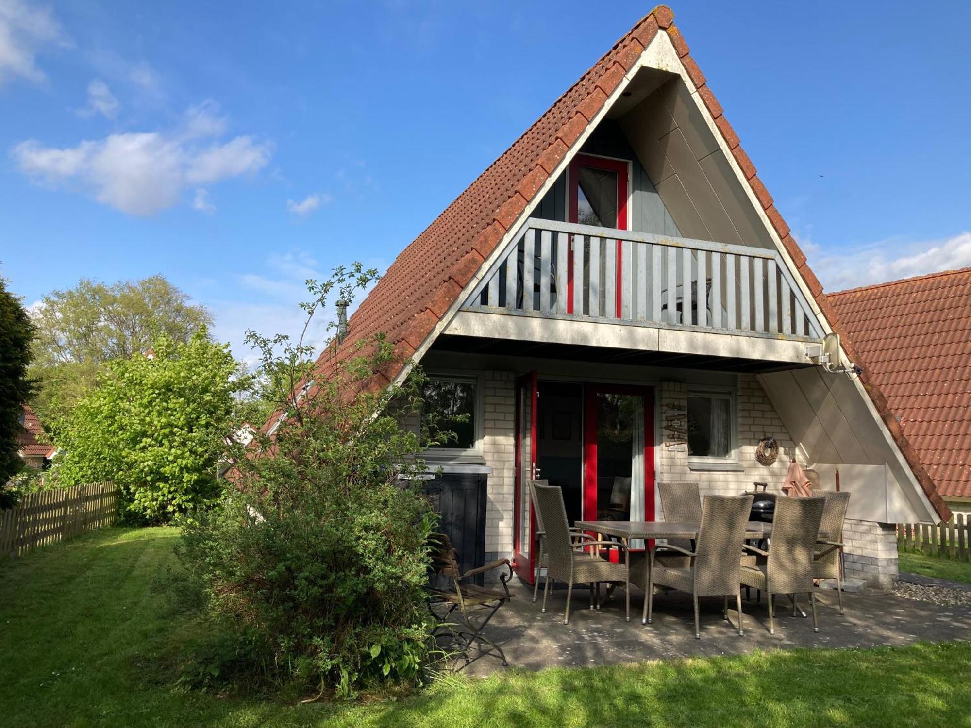 Urlaubsruhe 6 Pers Holiday Home W Terrace Close To National Park Lauwersmeer Anjum エクステリア 写真